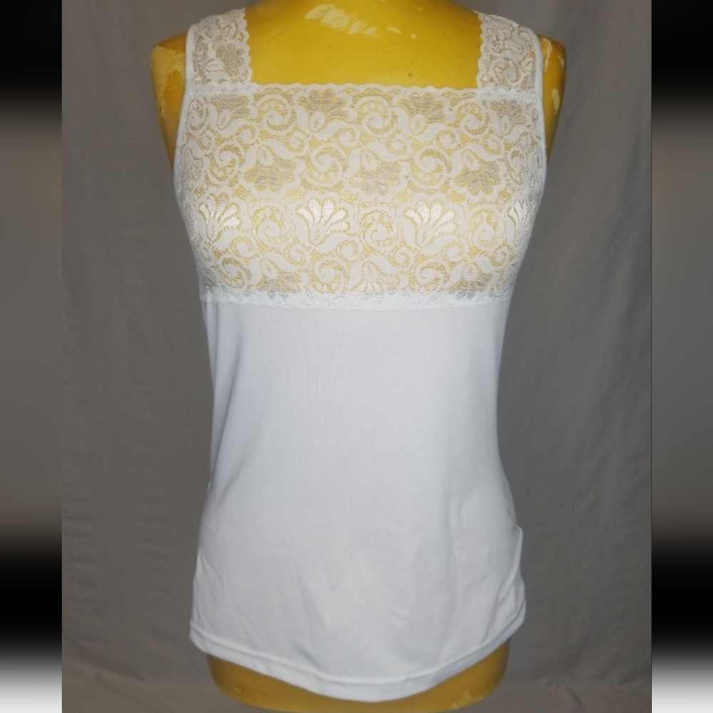 Cute white with lace detail tank top